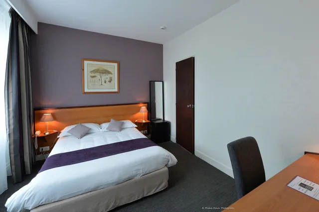 جناح جونيور بسرير كوين، Hotel & Spa Le Maury, The Originals Boutique 1/7