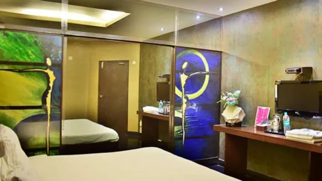 غرفة بريميوم بسرير كينج، Hotel Ramakrishna 3/3