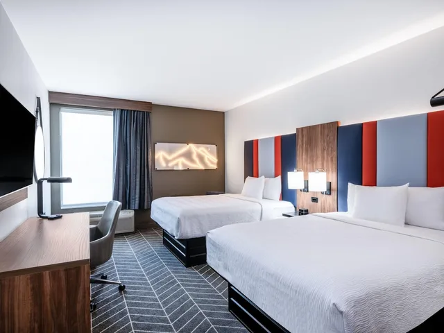 Room, 2 Queen Beds, La Quinta Inn and Suites by Wyndham Chelsea 2/5