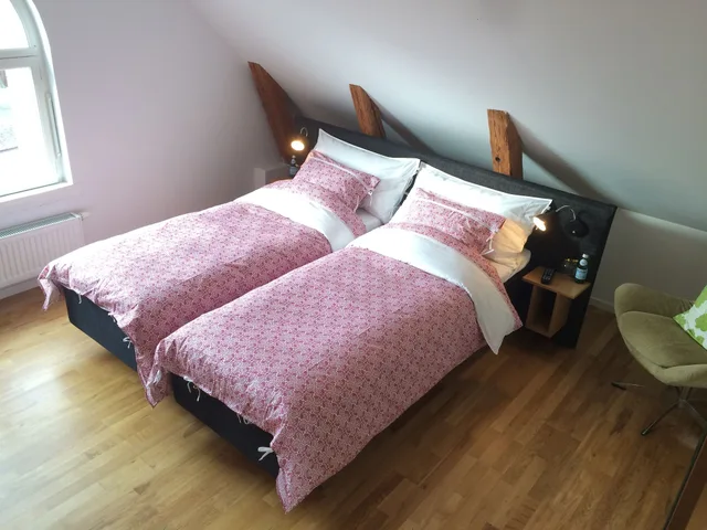 غرفة بسريرين منفصلين، Annas Hotell 4/4