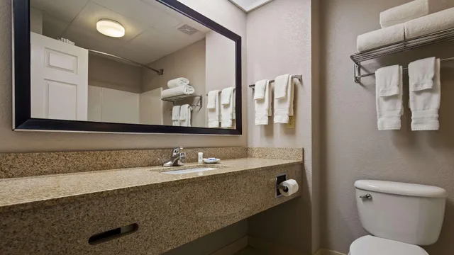 غرفة لذوي الإعاقة، Best Western Lake Cumberland Inn 7/8