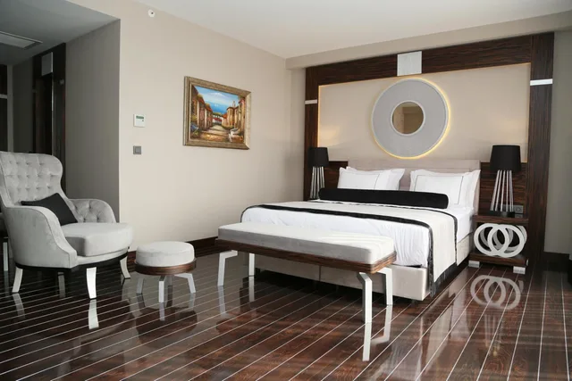 Penthouse Suite، Ramada Hotel & Suites by Wyndham Istanbul Sisli 5/9
