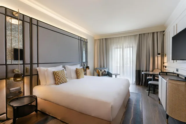 جناح ديلوكس بسرير كينج مع أريكة، Kempinski Hotel San Lawrenz Gozo 1/3