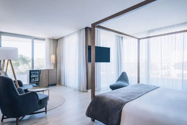 جناح بإطلالة على المسبح مفردة بسرير كينج، Iberostar Selection Llaut Palma - Adults Only 1/3