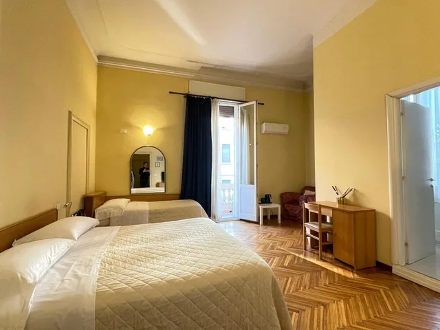 غرفة ثلاثية بحمام خاص، Albergo Panorama 1/2