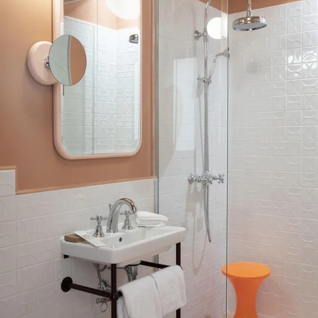 Deluxe, Double or Twin Bed, Jetted Tub, Hotel Saint Andre Des Arts 9/10