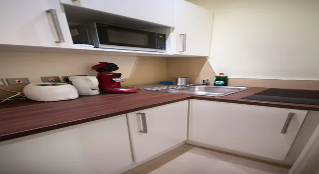 جناح جونيور، Palmerston Suites 3/3