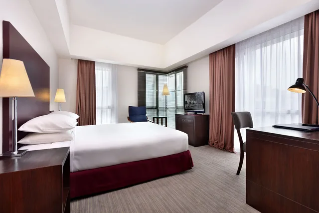 Capitol, Deluxe, Double Bed، Hotel Capitol Kuala Lumpur 1/2