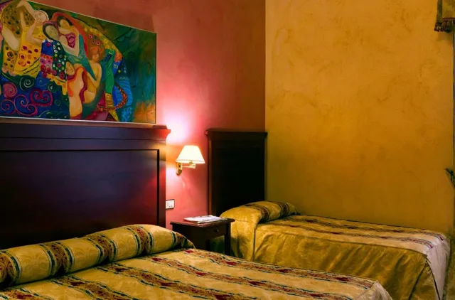 غرفة سوبيريور ثلاثية، Joli Hotel 1/2