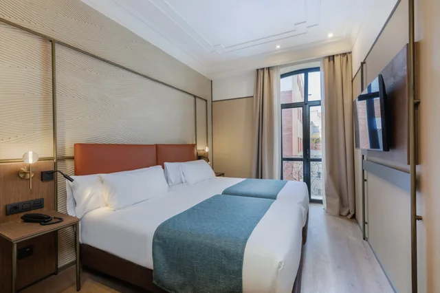 غرفة سوبيريور ثلاثية، Medinaceli Hotel 2/2