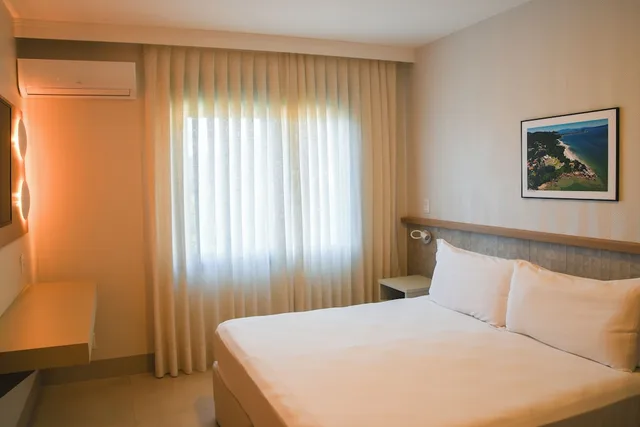 3 Bedrooms, Family, Apartment, 1 Queen and 4 Single Beds, Costao Do Santinho Resort 1/10