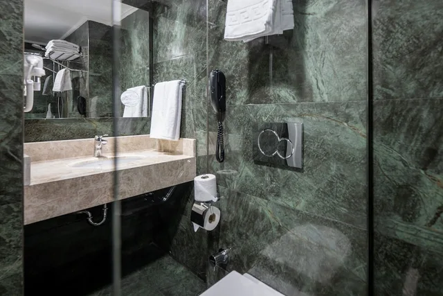 غرفة قياسية بسرير مزدوج، Four Points Express by Sheraton Antalya Lara 5/5