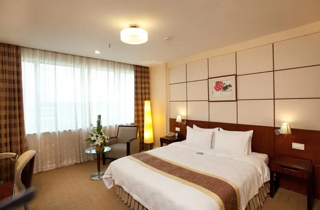 غرفة بزنس بسرير كينج، Liuhua Hotel Guangzhou 1/1