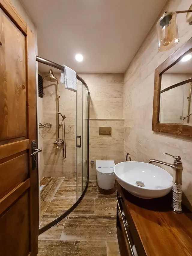 غرفة ثلاثية بسرير مزدوج أو سريرين منفصلين، Flavia Cappadocia Hotel 2/2