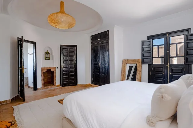 فيلا ديلوكس بسريرين كينج بـ4 غرف نوم بمسبح خاص، Residence Dar Lamia Marrakech 4/9