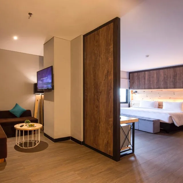 جناح بريميير، Ayaartta Hotel Malioboro 6/6