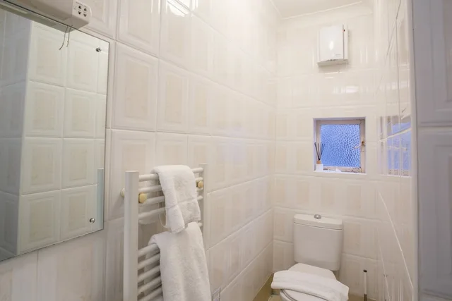 غرفة قياسية صغيرة بسريرين منفصلين، The Buttery Guest House 5/5