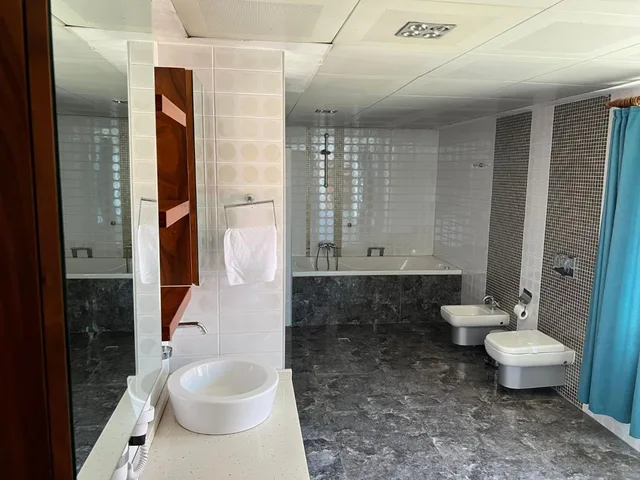 جناح بسرير كينج بإطلالة على البحر، Ferah Suites Hotel 7/10