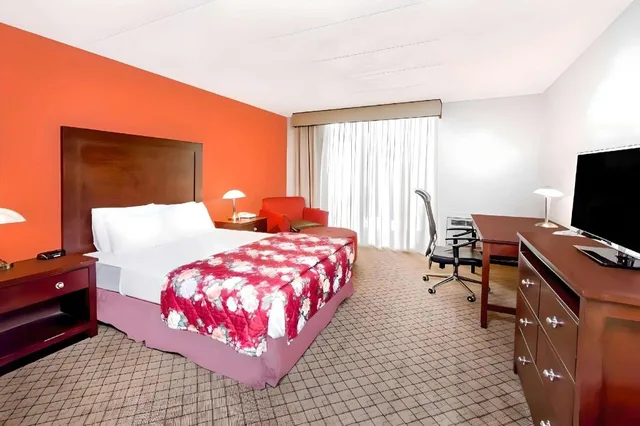 غرفة بسريرين كوين لذوي الإعاقة، Clarion Hotel & Conference Center Lansing West 1/1