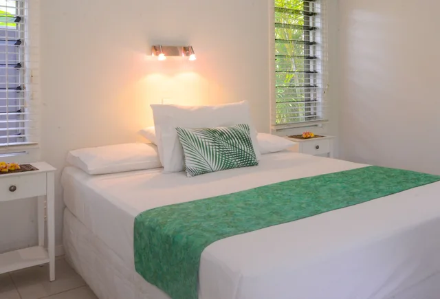 Tia, Studio, Villa, Twin Beds، Makayla Palms 1/4