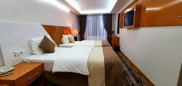 غرفة قياسية بسريرين منفصلين، Bulvar Hotel 5/6