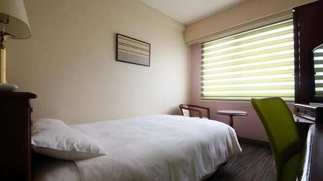 غرفة بسرير مزدوج، Hotel Claiton Shin-Osaka 1/1