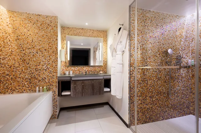 Prestige, Suite, Paris Saint Tropez 10/10