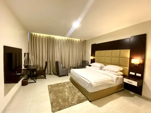 غرفة ديلوكس بسرير كينج، Rollace Hotel 1/3