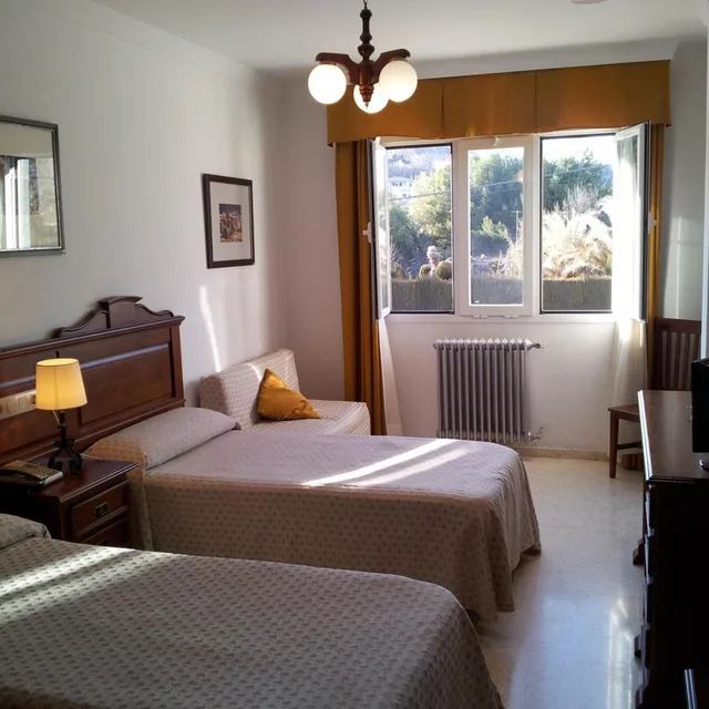غرفة بسرير مزدوج أو سريرين منفصلين، Hotel Río Piscina 4/8