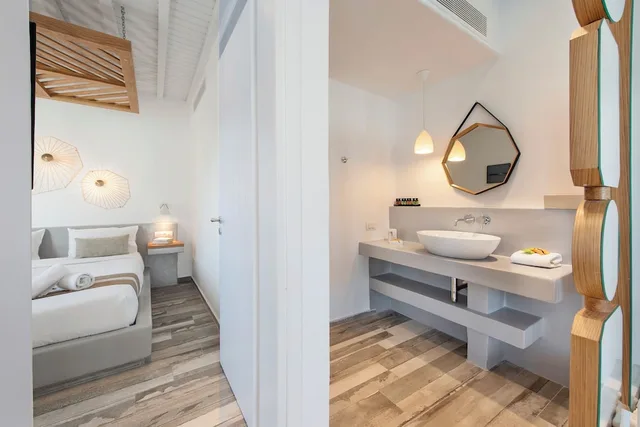 جناح سوبيريور بسرير مزدوج بإطلالة على الحديقة مع أريكة، OSOM RESORT 6/6