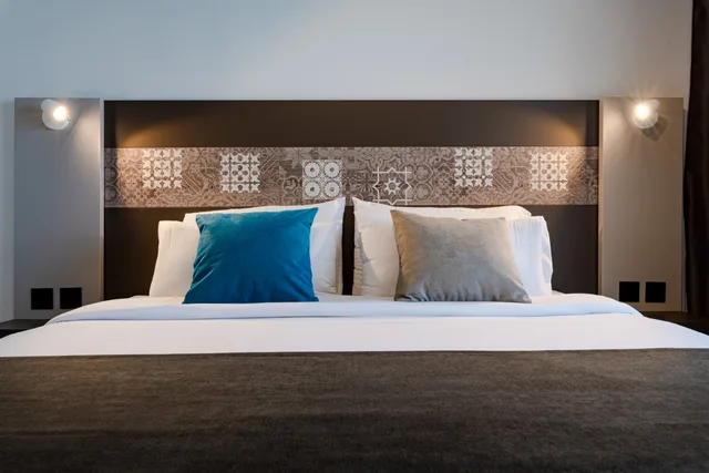 Room, Double or Twin Bed, Lateral Side Sea View، Bayview Hotel By St Hotels 2/3