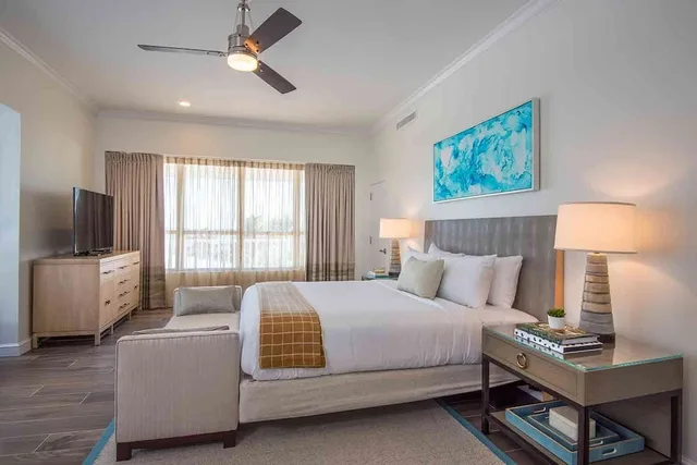 جناح بسريرين كينج، Hawks Cay Resort 1/4