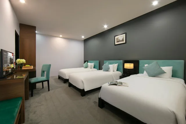 غرفة عائلية بسرير كينج وسريرين منفصلين، Anise Hotel 1/1