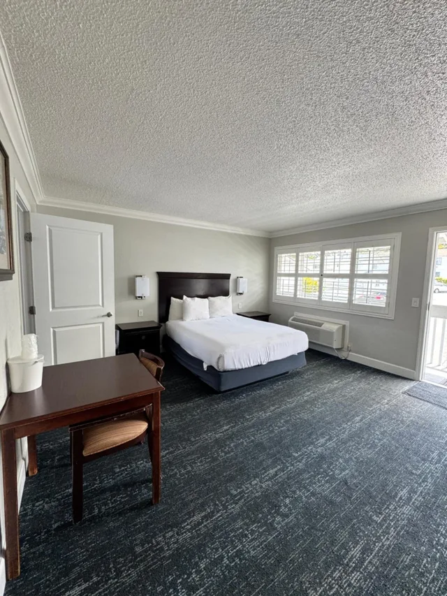 1 Bedroom, Suite, 2 Queen Beds, Stargazer Inn And Suites 4/10