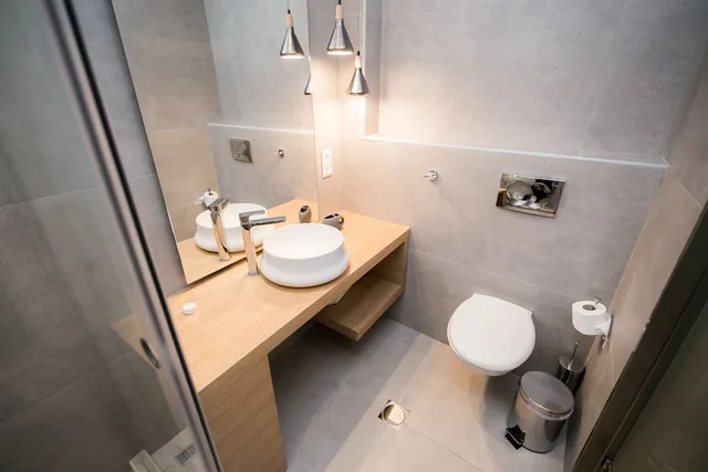 Deluxe, Studio, Queen Bed, SUNRISE VILLAGE 9/10