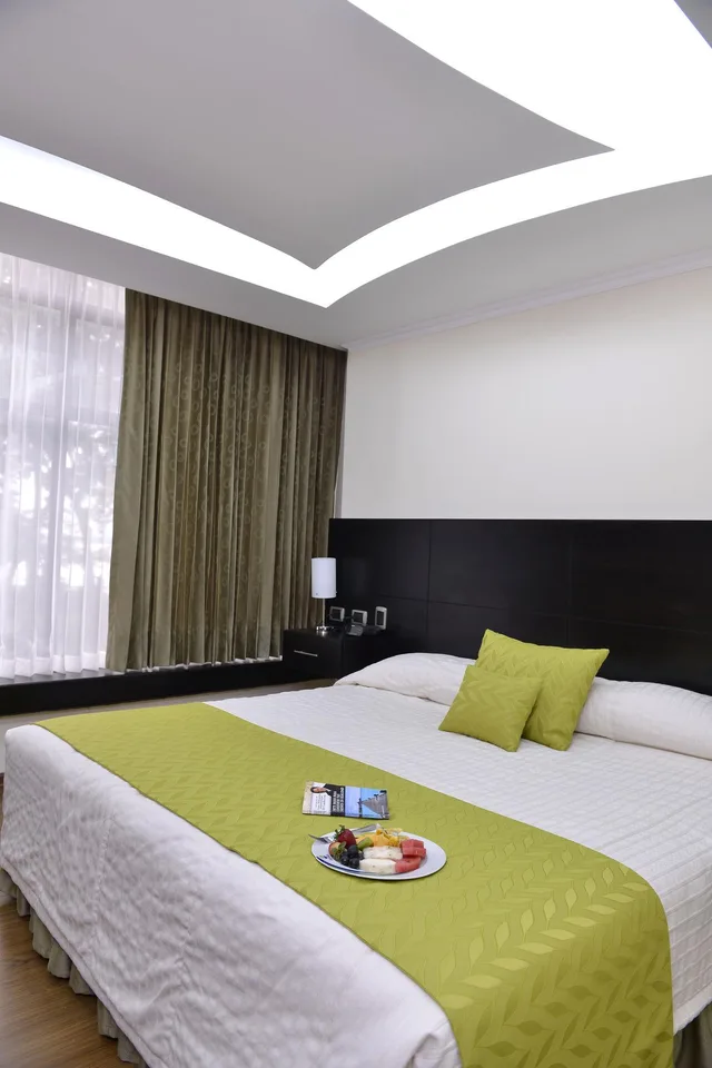 غرفة سوبيريور بسرير مزدوج، Ramada Hotel Guayaquil 1/7