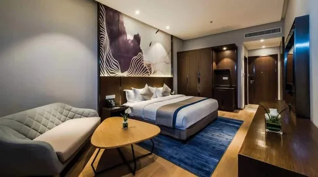 1 Bedroom, Deluxe, Queen Bed, Aber Al Sahafa 2/2