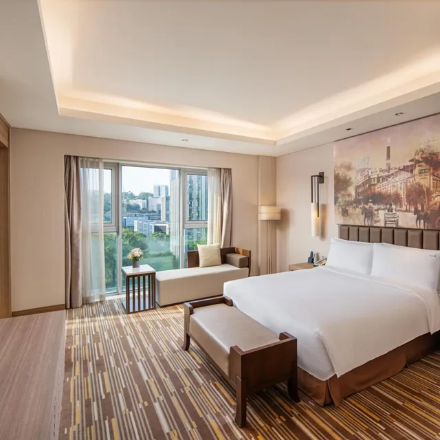 1 Bedroom, Study, Suite, King Bed, HOLIDAY INN GUANGZHOU SCIENCE CITY 2/9