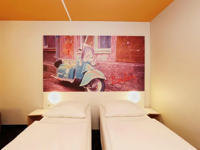 غرفة بسريرين منفصلين، B&B Hotel Berlin-Sud Genshagen 4/5