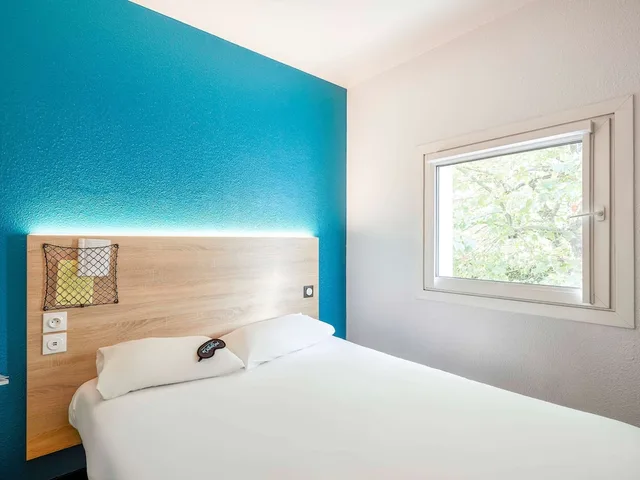 Double Bed, Private Bathroom, hotelF1 Montpellier Est 2/6