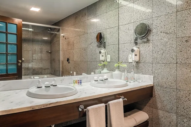 غرفة بريميير بسرير كينج، Bourbon Curitiba Hotel & Suites 8/10