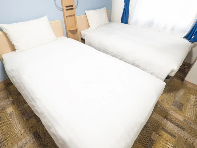 Standard, Twin Beds, Smoking, Toyoko Inn Nagasaki Ekimae 2/4