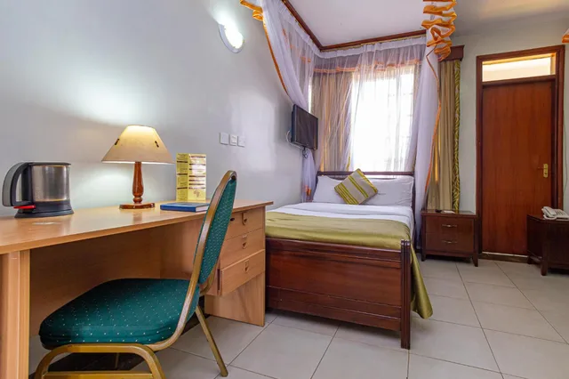 غرفة مفردة بشرفة، Desmond Tutu Guest House 5/7