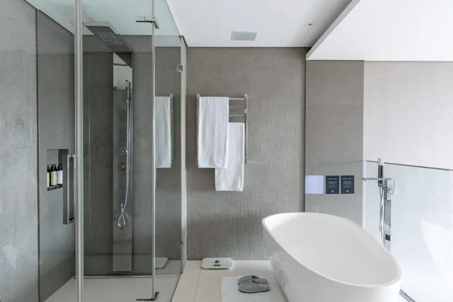 جناح استوديو بريميوم، Suryaa Hotel Pinhais, Curio Collection by Hilton 8/8
