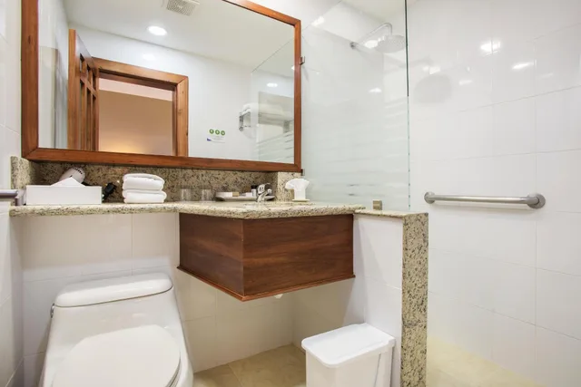 غرفة تنفيذية، Hotel Quito by Sercotel 4/6