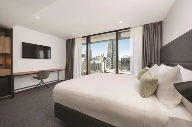 غرفة ركنية بإطلالة على النهر، Vibe Hotel Melbourne 2/5