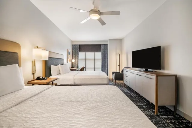 جناح بسرير كوين لذوي الإعاقة، Homewood Suites by Hilton Dallas-Frisco 2/2