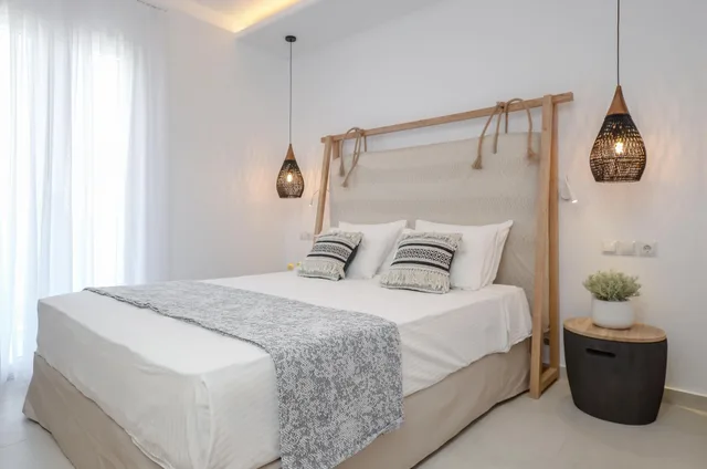 جناح سوبيريور بسريرين كوين بإطلالة على البحر بغرفتي نوم بمسبح خاص، Sea & Olives Holiday Villas 6/10