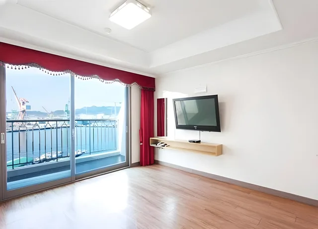 Ondol, Standard، Bay Resort Tongyeong 1/2