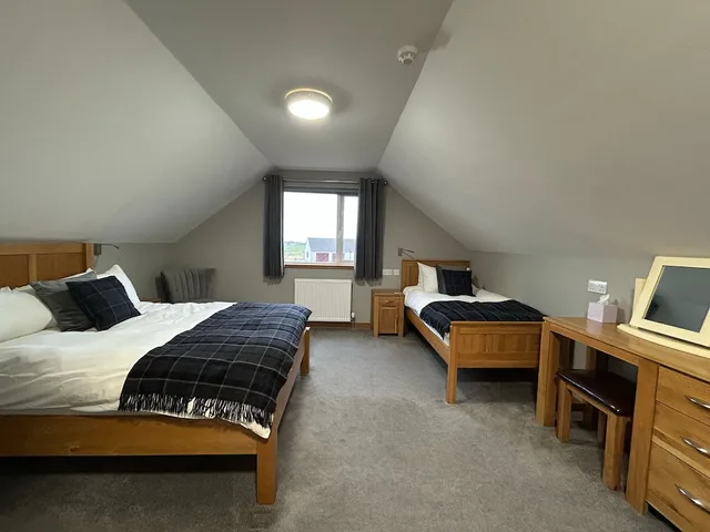 غرفة قياسية ثلاثية، Karrawa Guest House 1/7